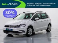 Usado VW Golf Sportsvan Advance 115 CV (84 kW) 2018 Blanco Monovolumen