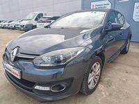 Usado Renault Mégane III LIMITED 116 CV (85 kW) 2015 Gris Utilitario