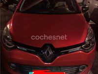 Usado Renault Clio GrandTour LIMITED 90 CV (66 kW) 2015 Rojo Familiar