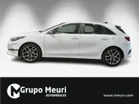 Usado Kia Ceed 100 CV (73 kW) 2022 Blanco Utilitario
