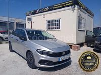 Usado Fiat Tipo Cross 130 CV (95 kW) 2022 Gris / plata Familiar