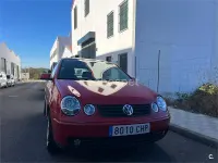 Usado VW Polo Trendline 64 CV (47 kW) 2003 Rojo Berlina
