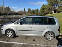 Usado VW Touran 140 CV (102 kW) 2007 Gris / plata Monovolumen