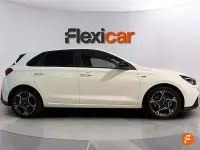 Usado Hyundai i30 N Line 120 CV (88 kW) 2023 Blanco