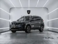 Usado Nissan X-Trail N-Connecta 131 CV (96 kW) 2017 Gris SUV