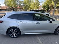 Usado Toyota Corolla Sport 122 CV (89 kW) 2021 Gris / plata Familiar