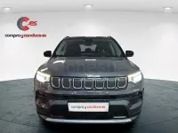 Usado Jeep Compass Limited 130 CV (95 kW) 2022 Gris / plata SUV