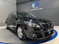 Usado Peugeot 308 Access 100 CV (73 kW) 2019 Negro Berlina