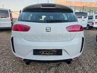 Usado Seat Leon Sport 105 CV (77 kW) 2009 Blanco Utilitario