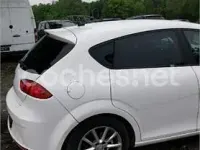 Usado Seat Leon ST Style 105 CV (77 kW) 2013 Blanco Familiar