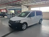Usado VW Caddy 122 CV (89 kW) 2021 Blanco Monovolumen