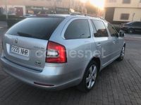 Usado Skoda Octavia Ambition 105 CV (77 kW) 2011 Gris / plata Familiar