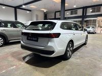 Nuevo VW Passat 150 CV (110 kW) 2025 Blanco Coupe