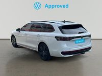 Usado VW Passat R-line 193 CV (141 kW) 2025 Blanco Familiar