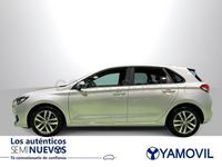 Usado Hyundai i30 120 CV (88 kW) 2021 Gris / plata Berlina