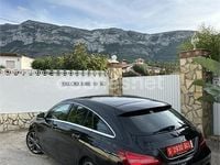 Usado Mercedes CLA220 Shooting Brake 177 CV (130 kW) 2018 Negro Familiar