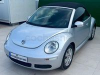 Usado VW New Beetle 105 CV (77 kW) 2009 Gris / plata Utilitario