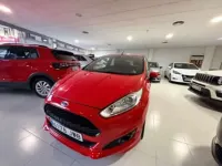 Usado Ford Fiesta ST-Line 101 CV (74 kW) 2017 Rojo Utilitario