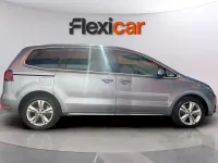 Usado Seat Alhambra XCELLENCE 150 CV (110 kW) 2022 Gris Monovolumen