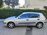 Usado Nissan Almera Comfort 110 HP (80 kW) 2001 Cinzento Sedan