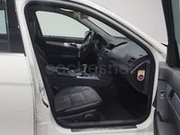 Usado Mercedes C200 136 CV (100 kW) 2009 Blanco Berlina