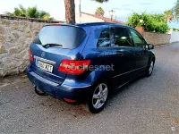 Usado Mercedes B170 116 CV (85 kW) 2009 Azul Monovolumen