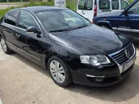 Usado VW Passat Highline 140 CV (102 kW) 2007 Negro Berlina