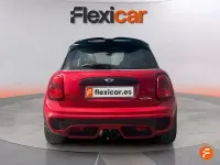 Usado Mini John Cooper Works 231 CV (169 kW) 2018 Rojo Utilitario