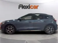 Usado Ford Focus Active 155 CV (114 kW) 2022 Azul Berlina