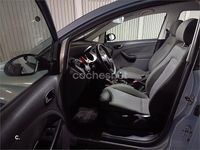 Usado Seat Toledo Stylance 140 CV (102 kW) 2005 Gris / plata Utilitario