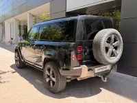 Usado Land Rover Defender SE 249 CV (183 kW) 2024 Negro SUV