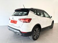 Usado Seat Arona FR 110 CV (80 kW) 2023 Blanco SUV