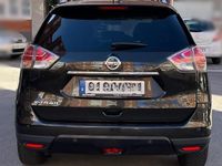Usado Nissan X-Trail N-Connecta 130 CV (95 kW) 2016 Verde SUV