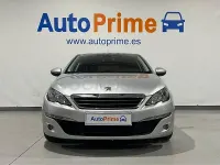 Usado Peugeot 308 Active 120 CV (88 kW) 2015 Gris / plata Berlina