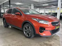 Usado Kia XCeed 141 CV (103 kW) 2021 Naranja SUV