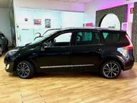 Usado Renault Scénic III Dynamique 131 CV (96 kW) 2013 Monovolumen