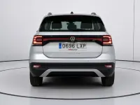 Usado VW T-Cross Advance 95 CV (69 kW) 2022 Gris SUV
