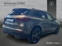 Usado Mercedes GLA200 AMG line 163 CV (119 kW) 2025 Mountaingrau  met. SUV