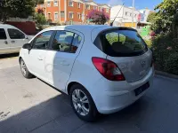 Usado Opel Corsa Color Edition 100 CV (73 kW) 2012 Blanco Utilitario