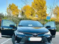 Usado Toyota Corolla Style 139 CV (102 kW) 2024 Negro Berlina