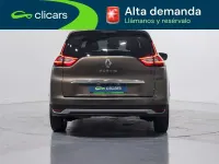 Usado Renault Scenic E-Tech Zen 131 CV (96 kW) 2017 Marrón Monovolumen