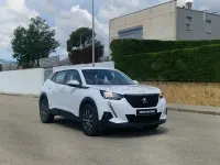 Usado Peugeot 2008 Active 110 CV (80 kW) 2021 Blanco SUV