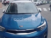 Usado Kia Stonic 84 CV (61 kW) 2021 Azul SUV