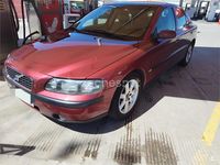 Usado Volvo S60 130 CV (95 kW) 2004 Granate Berlina