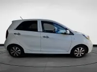 Usado Kia Picanto Urban 69 CV (50 kW) 2015 Blanco Utilitario