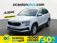Usado Skoda Karoq Selection 115 CV (84 kW) 2024 Blanco SUV
