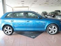 Usado Audi A3 Ambiente 140 CV (102 kW) 2010 Azul Utilitario