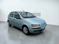 Usado Fiat Punto 60 CV (44 kW) 2002 Azul Utilitario