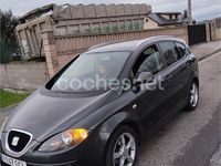 Usado Seat Altea XL Sport 140 CV (102 kW) 2008 Negro Monovolumen
