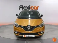 Usado Renault Scénic Zen 130 CV (95 kW) 2017 Amarillo